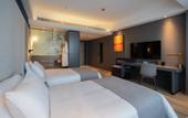 Туры в отель LANOU Hotel (Feng County Zhongyang Dadao)
