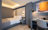 Туры в отель LANOU Hotel (Feng County Zhongyang Dadao)