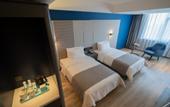 Туры в отель LANOU Hotel (Feng County Zhongyang Dadao)