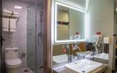 Туры в отель Rujia Huayi Selected Hotel (Jinan Jingqi Road Provincial Hospital Branch)