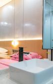 Туры в отель Elong Deluxe International Hotel (Tiantai Mountain High-speed Railway Station)