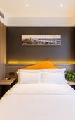 Туры в отель IU Hotel (Lanzhou Railway Station Hongshangen Branch)
