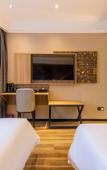 Туры в отель IU Hotel (Lanzhou Railway Station Hongshangen Branch)
