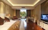 Туры в отель Luhuitou Guesthouse & Resort Sanya