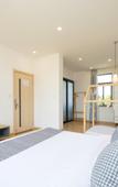 Туры в отель Floral Hotel· Yiding cottage Hotel (riverside Dingba store)
