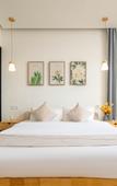 Туры в отель Floral Hotel· Yiding cottage Hotel (riverside Dingba store)