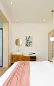 Туры в отель Floral Hotel· Yiding cottage Hotel (riverside Dingba store)