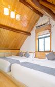 Туры в отель Floral Hotel· Yiding cottage Hotel (riverside Dingba store)