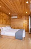 Туры в отель Floral Hotel· Yiding cottage Hotel (riverside Dingba store)