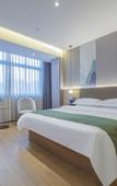 Туры в отель GreenTree Inn (Ningbo Yuyao Haiji Xingcheng wholesale market store)