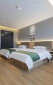 Туры в отель GreenTree Inn (Ningbo Yuyao Haiji Xingcheng wholesale market store)