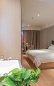 Туры в отель GreenTree Inn Smart Select Hotel (Changxing Heping Avenue Branch)