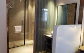 Туры в отель VX Hotel (Wuhan Guanggu Plaza, Yangjiawan Metro Station)