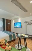 Туры в отель Floral Hotel· Wuyi Mountain Chayan Yueshe Hotel(Dachake Tourist Resort Ecological Zone)