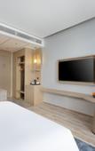 Туры в отель Grand Madison Optical Valley Hidden Dragon Island Hotel