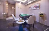 Туры в отель Guilin Yangshuo West Street Drum Tower Atour Hotel