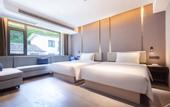 Туры в отель Guilin Yangshuo West Street Drum Tower Atour Hotel