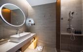 Туры в отель Days Inn by Wyndham Zhuhai Golden Bay Ocean Spring Resort