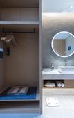 Туры в отель Days Inn by Wyndham Zhuhai Golden Bay Ocean Spring Resort