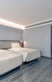 Туры в отель Zhengzhou Zhongyuan Wanda Longhai West Road Atour X Hotel