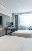 Туры в отель Chengdu Joy City Wuhou Avenue Metro Station Atour X Hotel