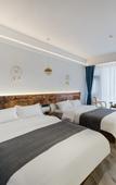 Туры в отель Floral Hotel  · Xiapu moonlight pickup B & B