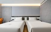 Туры в отель Shanghai Minhang Maqiao Atour Light Hotel