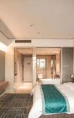 Туры в отель Rezen Select Hotel (Taizhou Linhai Duqiao Baolong Square)