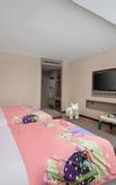 Туры в отель Yiwu chenming  Impression  Hotel