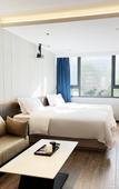 Туры в отель Yibai Light Luxury Hotel