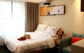 Туры в отель Lakeview Peninsula Hotel (Zhengzhou Longzihu University Town Subway Station)