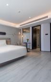 Туры в отель Huizhou Jinshan Lake Port Huiqingju Hotel