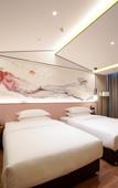 Туры в отель Stranger Light House Hotel (Yantai Laizhou Culture West Street Branch)