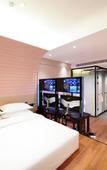 Туры в отель Stranger Light House Hotel (Yantai Laizhou Culture West Street Branch)