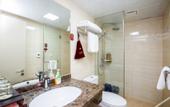 Туры в отель Ruihao Yazhi Hotel (Century City Metro Station, New Convention and Exhibition Center)