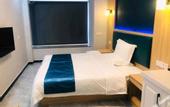 Туры в отель Corner Hotel