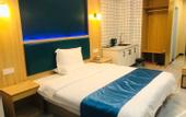 Туры в отель Corner Hotel