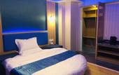 Туры в отель Corner Hotel