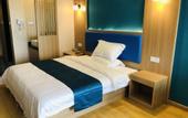 Туры в отель Corner Hotel