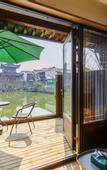 Туры в отель Jiande Man Coral Hot Spring Resort Hotel