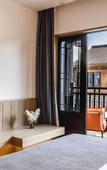Туры в отель Jiande Man Coral Hot Spring Resort Hotel