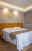 Туры в отель GreenTree Inn (Qinhuangdao Qinhuang Botanical Garden)