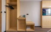 Туры в отель Miramar Hotel (Jinan Railway Station Daming Lake Branch)