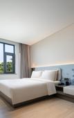 Туры в отель Jinan Daming Lake Scenic Area Furong Street Light Residence Hotel
