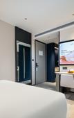 Туры в отель Jinan Daming Lake Scenic Area Furong Street Light Residence Hotel