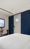 Туры в отель Jinan Daming Lake Scenic Area Furong Street Light Residence Hotel