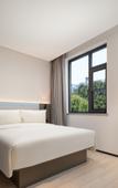 Туры в отель Jinan Daming Lake Scenic Area Furong Street Light Residence Hotel