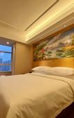 Туры в отель Vienna Hotel (Qingdao Jinshatan Branch, Xuejiadao Metro Station Branch)