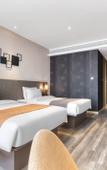 Туры в отель Homeinn Plus Hotel (Rongcheng Chengshan Avenue Cherry Lake)