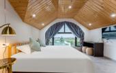 Туры в отель Floral Hotel · Shanghai Waitaoyuan Hotel(Shanghai International Tourism Resort)
